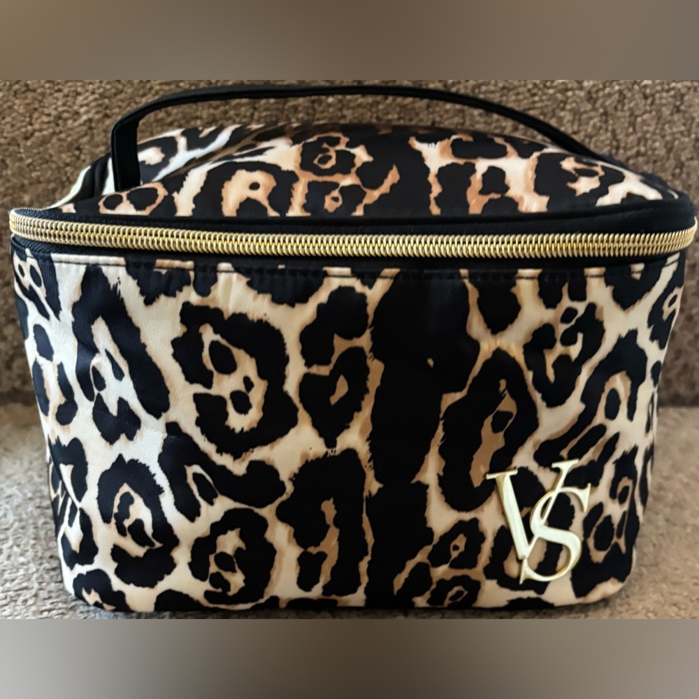 Victoria's Secret Leopard Print Cosmetic Train Case in Black, Cream, Tan